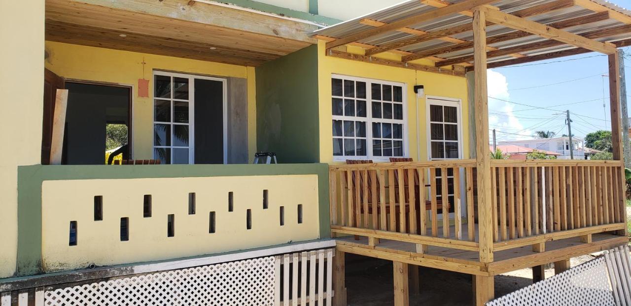 Pal'S On The Beach - Dangriga, Belize ภายนอก รูปภาพ