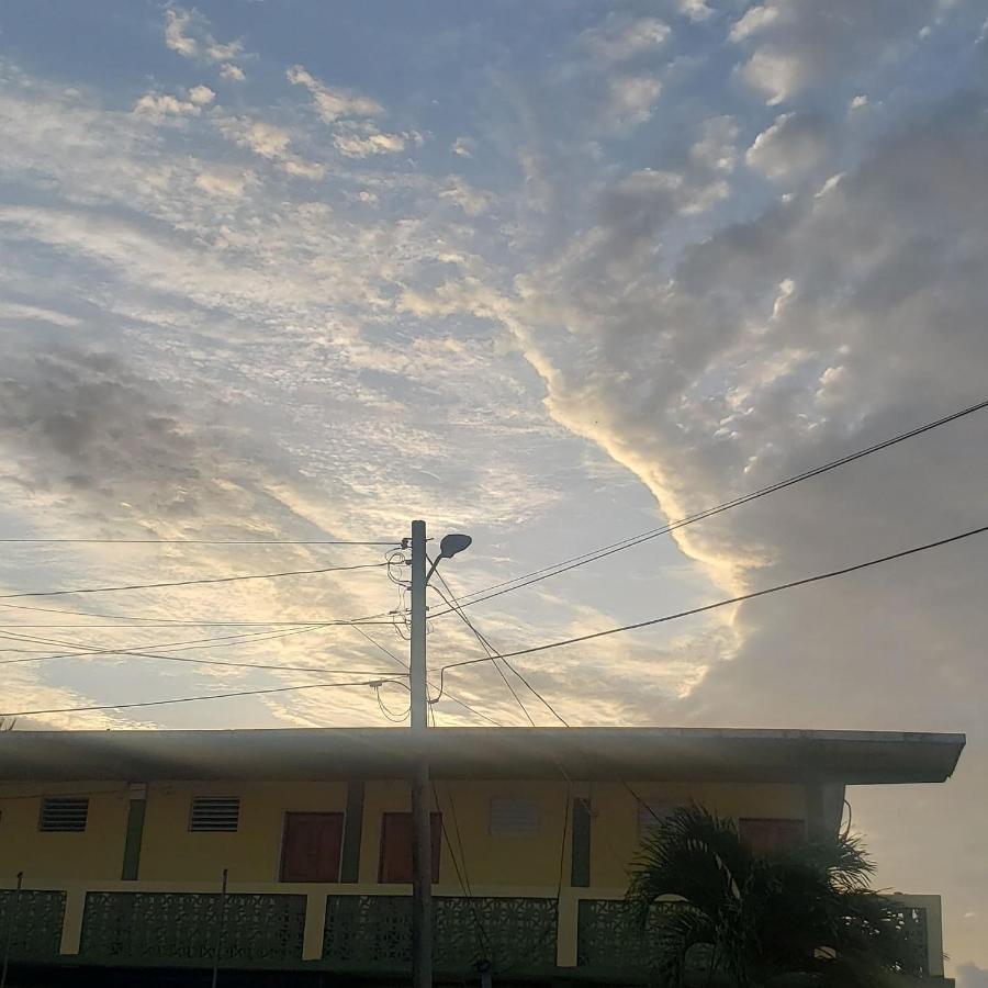 Pal'S On The Beach - Dangriga, Belize ภายนอก รูปภาพ